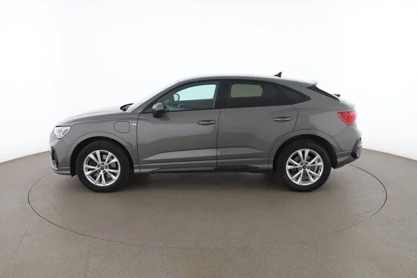 Audi Q3 (2024) — foto 9 van 16