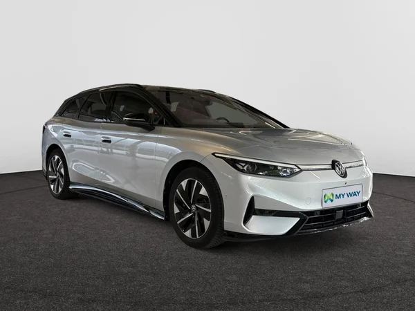 VOLKSWAGEN ID.7 Tourer (2025) — foto 22 van 24