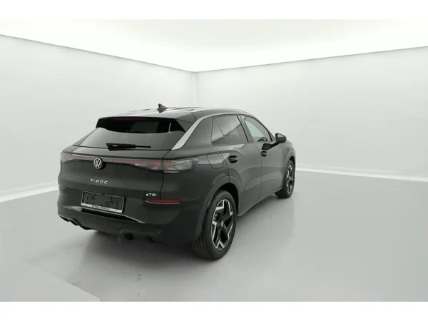 VOLKSWAGEN T-Roc (2026) — foto 35 van 36