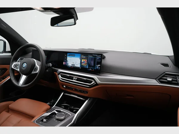 BMW 3 SW (G21LCI) (2024) — foto 12 van 31