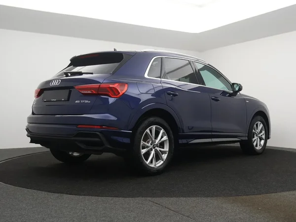 Audi Q3 (2023) — foto 12 van 26