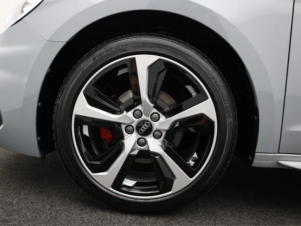AUDI A1 Sportback (2025) — foto 2 van 21