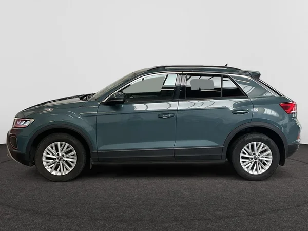 VOLKSWAGEN T-Roc (2022) — foto 12 van 22