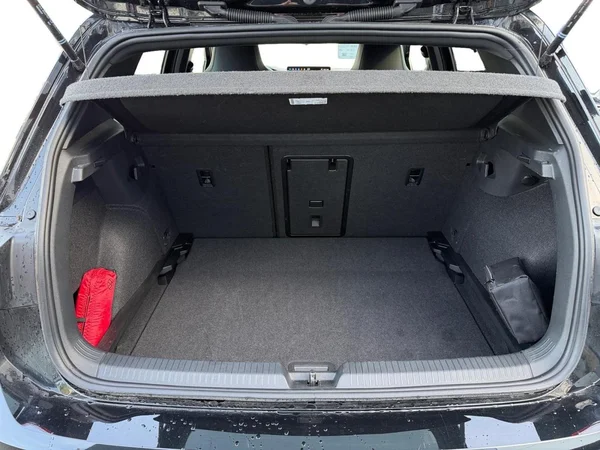 VOLKSWAGEN Golf VIII (2025) — foto 16 van 25