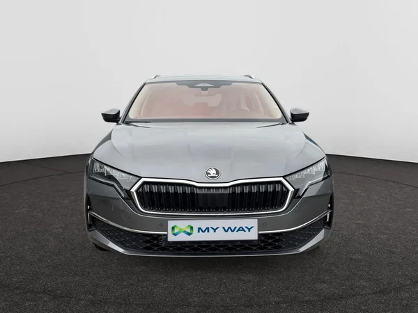 SKODA Octavia Combi (2025) — foto 11 van 21