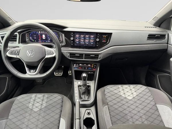 VOLKSWAGEN Taigo (2025) — foto 2 van 21