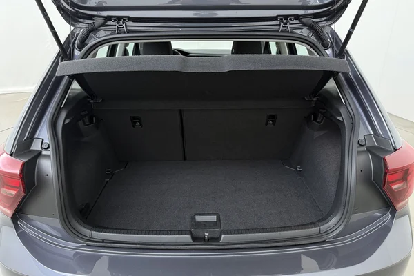 Volkswagen Polo (2024) — foto 12 van 16