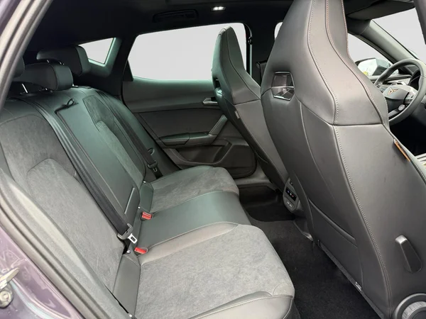 CUPRA Formentor e-Hybrid (PHEV) (2025) — foto 19 van 19
