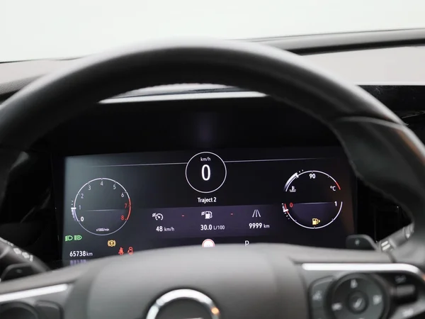Opel Grandland (2023) — foto 39 van 40