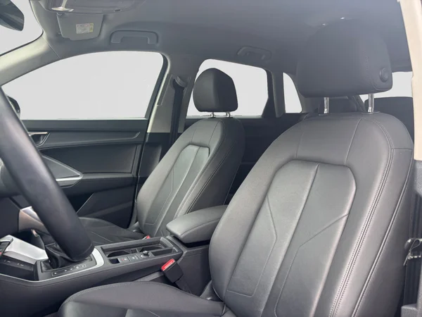 AUDI Q3 (2022) — foto 18 van 18