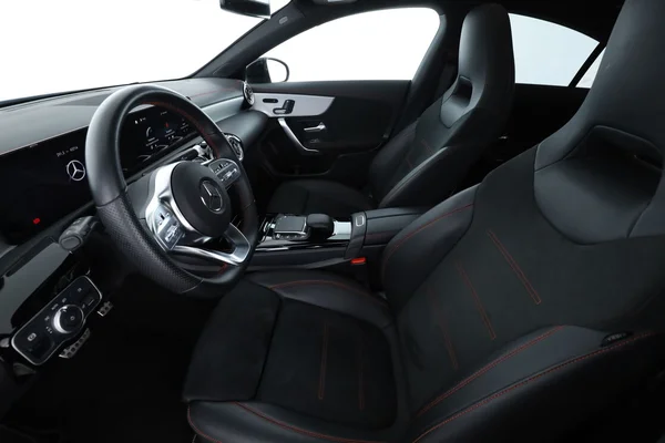 Mercedes-Benz CLA-Klasse (2023) — foto 16 van 16