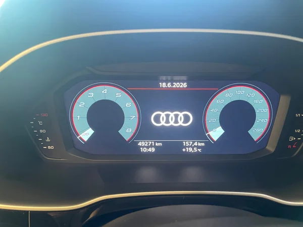 AUDI Q3 (2022) — foto 19 van 19