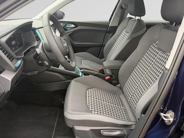 AUDI A1 Allstreet (2025) — foto 11 van 17