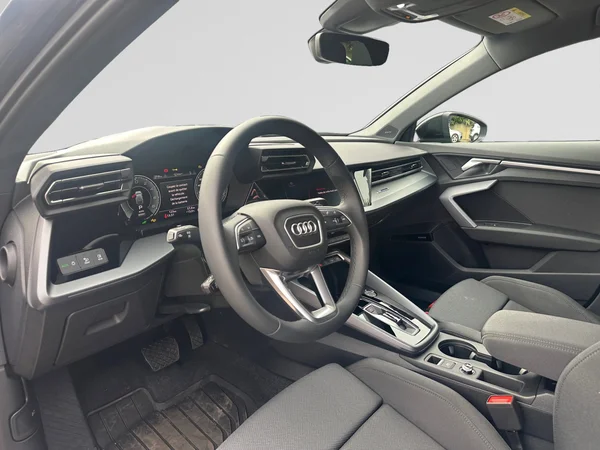 AUDI A3 Sportback PHEV (2026) — foto 2 van 14