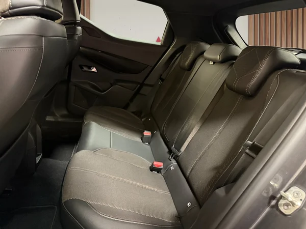 DS-Automobiles DS3-Crossback (2022) — foto 18 van 29