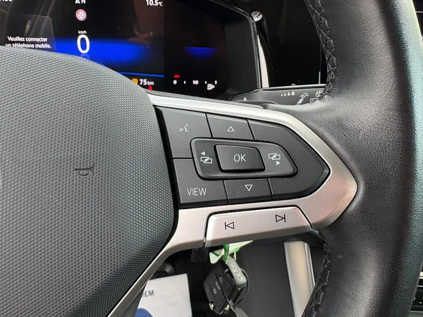 VOLKSWAGEN Polo (2024) — foto 2 van 19