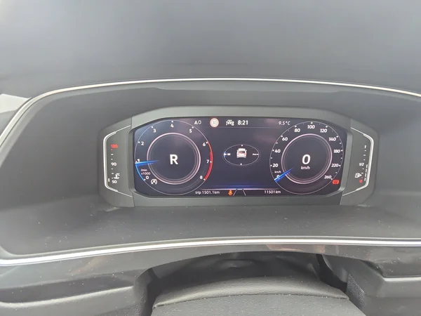 VOLKSWAGEN Tiguan (2024) — foto 21 van 23