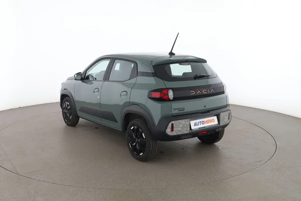 Dacia Spring (2025) — foto 10 van 16
