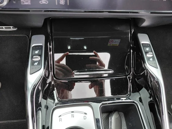 Kia Sorento (2025) — foto 38 van 47