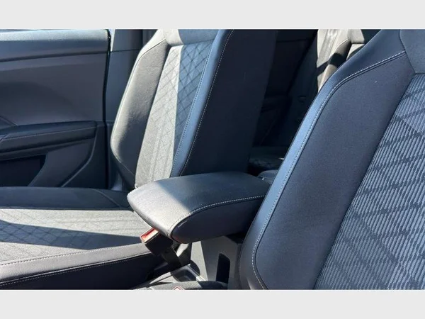Volkswagen T-Cross (2025) — foto 14 van 29