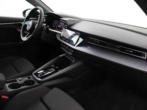 AUDI A3 Sportback (2025) — foto 3 van 4