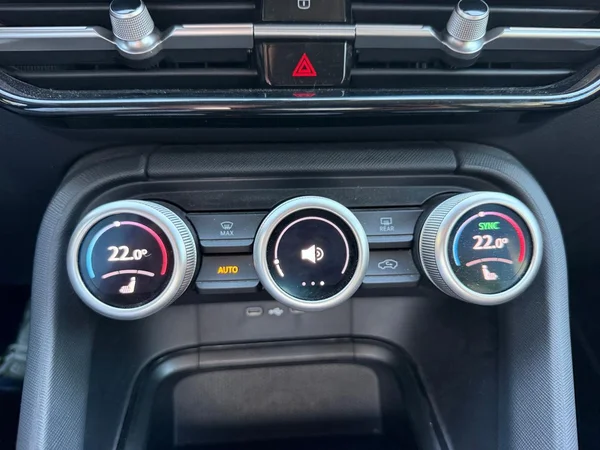 SKODA Kodiaq (2025) — foto 9 van 21