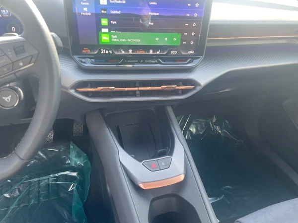 CUPRA Raval (2026) — foto 7 van 22