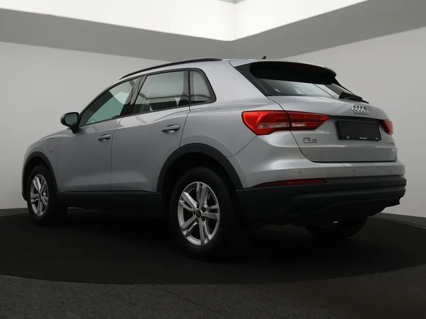 Audi Q3 (2022) — foto 16 van 27