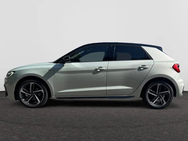 AUDI A1 Sportback (2025) — foto 12 van 24
