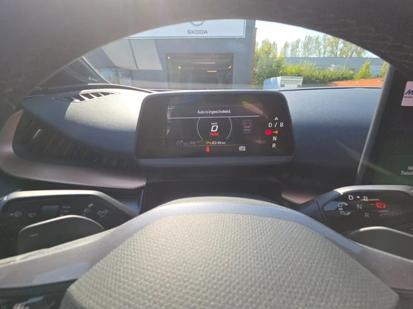 CUPRA Tavascan (2024) — foto 16 van 24