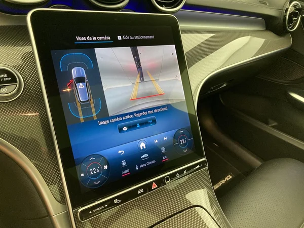 MERCEDES-BENZ C Break (2022) — foto 25 van 36