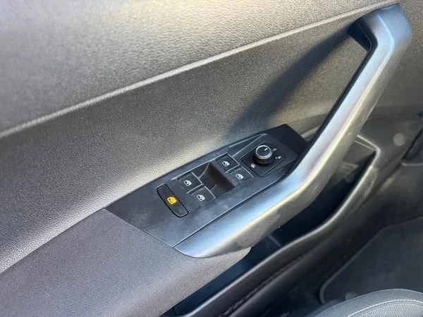 VOLKSWAGEN Polo Dsl (2018) — foto 22 van 31