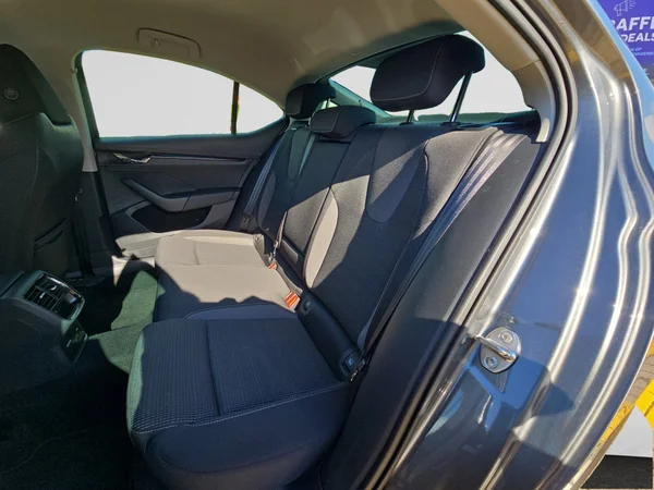 SKODA Octavia (2023) — foto 13 van 24