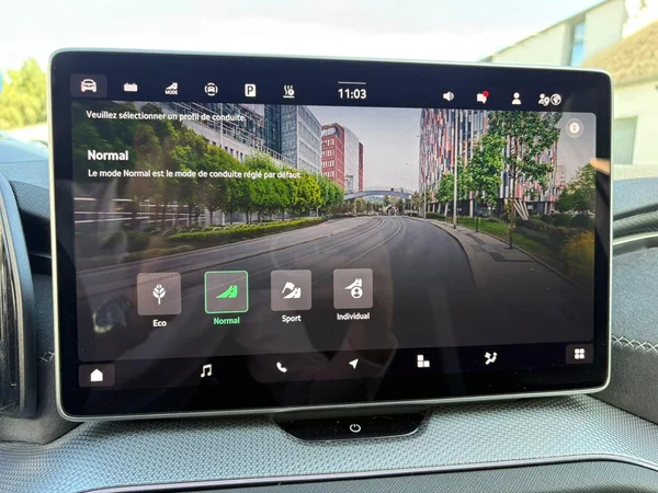 SKODA Kodiaq PHEV (2025) — foto 15 van 29
