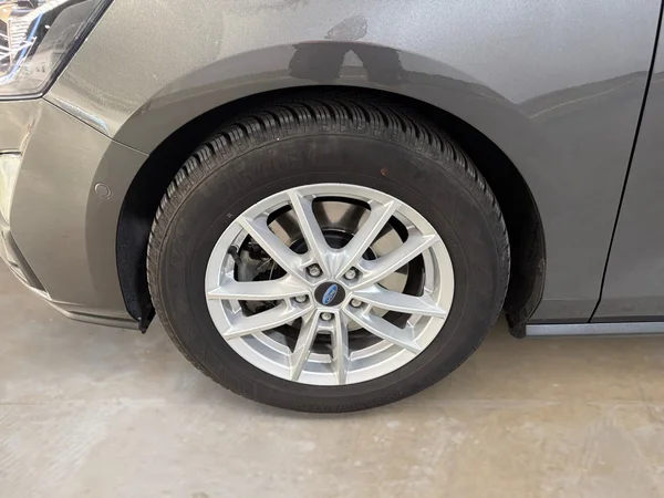 Ford Focus (2019) — foto 3 van 29