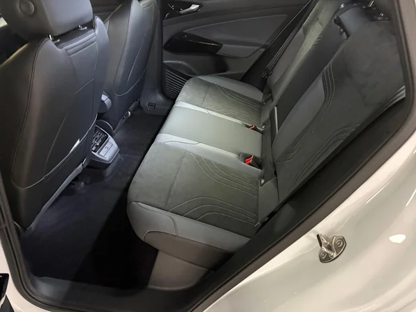 VOLKSWAGEN ID.4 (2026) — foto 4 van 14
