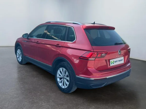 VOLKSWAGEN Tiguan Dsl (2022) — foto 26 van 28