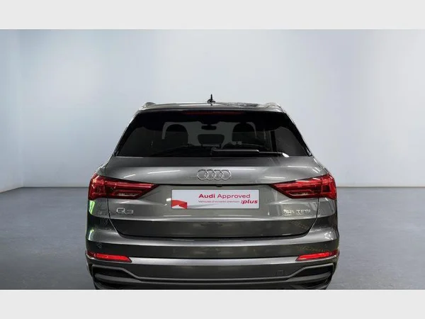 Audi Q3 (2023) — foto 25 van 27