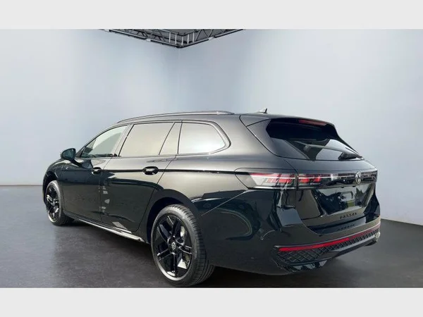 Volkswagen Passat Variant eHybrid (2026) — foto 21 van 24