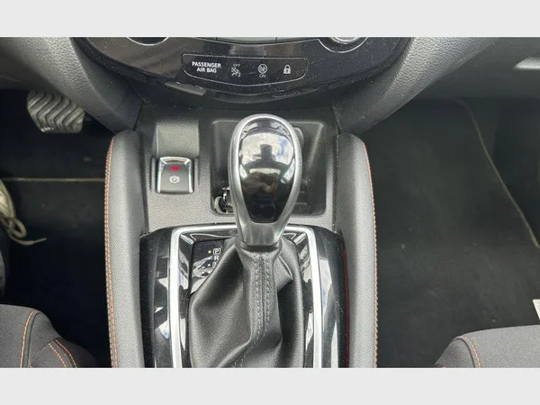 Nissan QASHQAI (2020) — foto 11 van 29