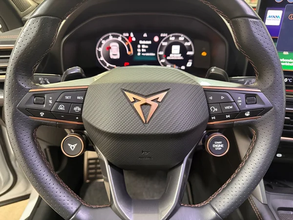 Cupra Formentor (2024) — foto 7 van 30