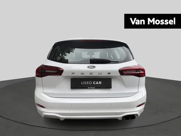 Ford Focus (2024) — foto 10 van 16
