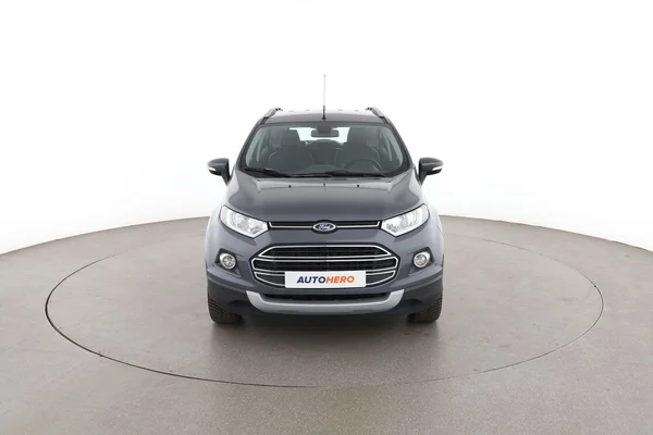 Ford EcoSport (2016) — foto 15 van 16
