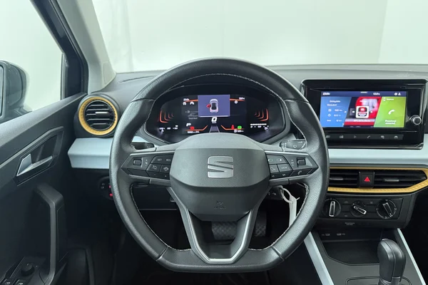 Seat Arona (2025) — foto 2 van 19