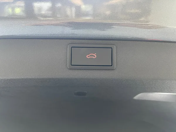 SKODA Enyaq (2025) — foto 3 van 15
