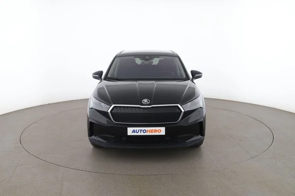 Skoda Enyaq (2021) — foto 16 van 17