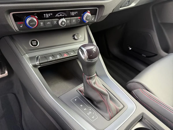 AUDI Q3 (2026) — foto 16 van 18