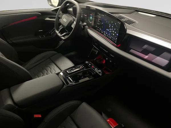 AUDI A6 Avant e-tron (2025) — foto 13 van 16