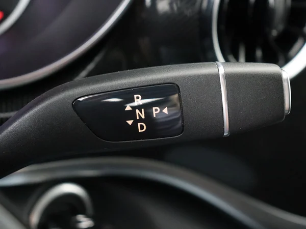 MERCEDES V 250 (2022) — foto 4 van 26