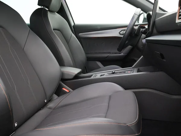 CUPRA Formentor (2024) — foto 29 van 33